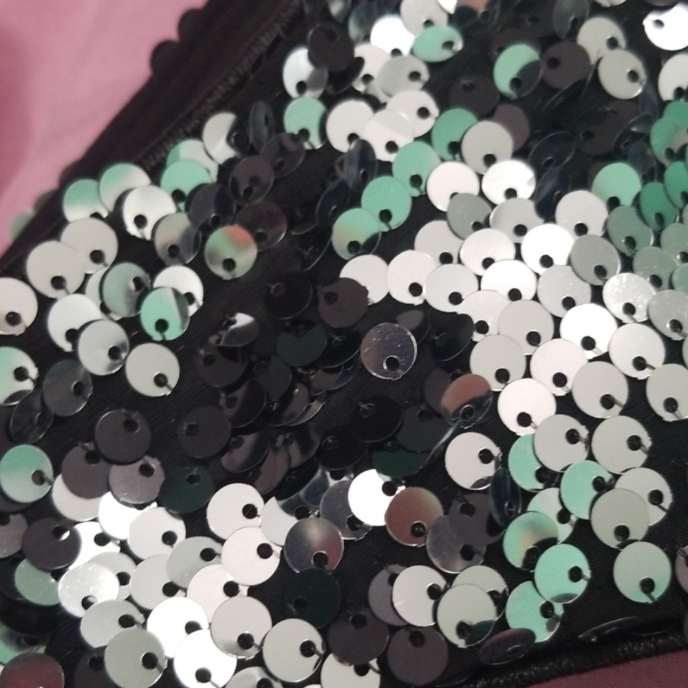 One shoulder sequined dress - Picture 2 of 5